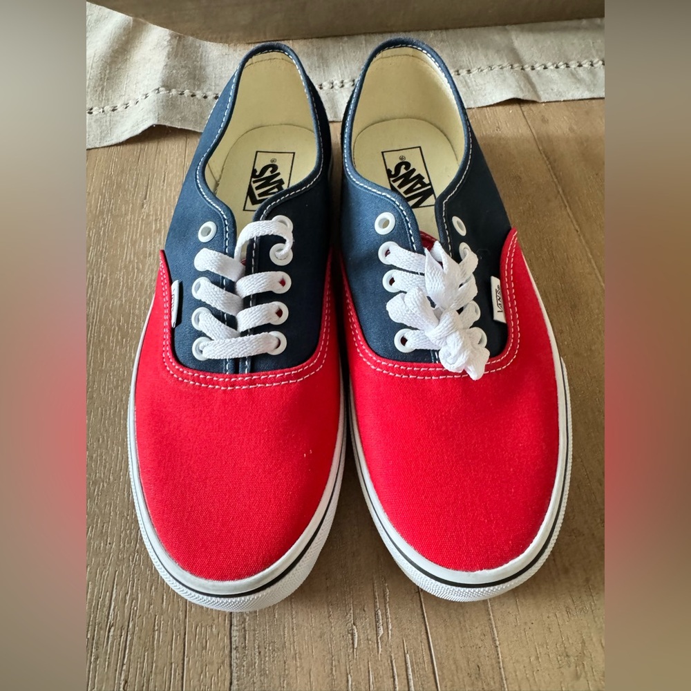Vans Authentic Two-Tone Red and Navy Sneakers, NWOB, Men’s Size 8.5, Women’s 10